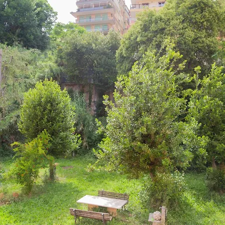 La Casa Di Nonna Peppina A Trastevere Rome